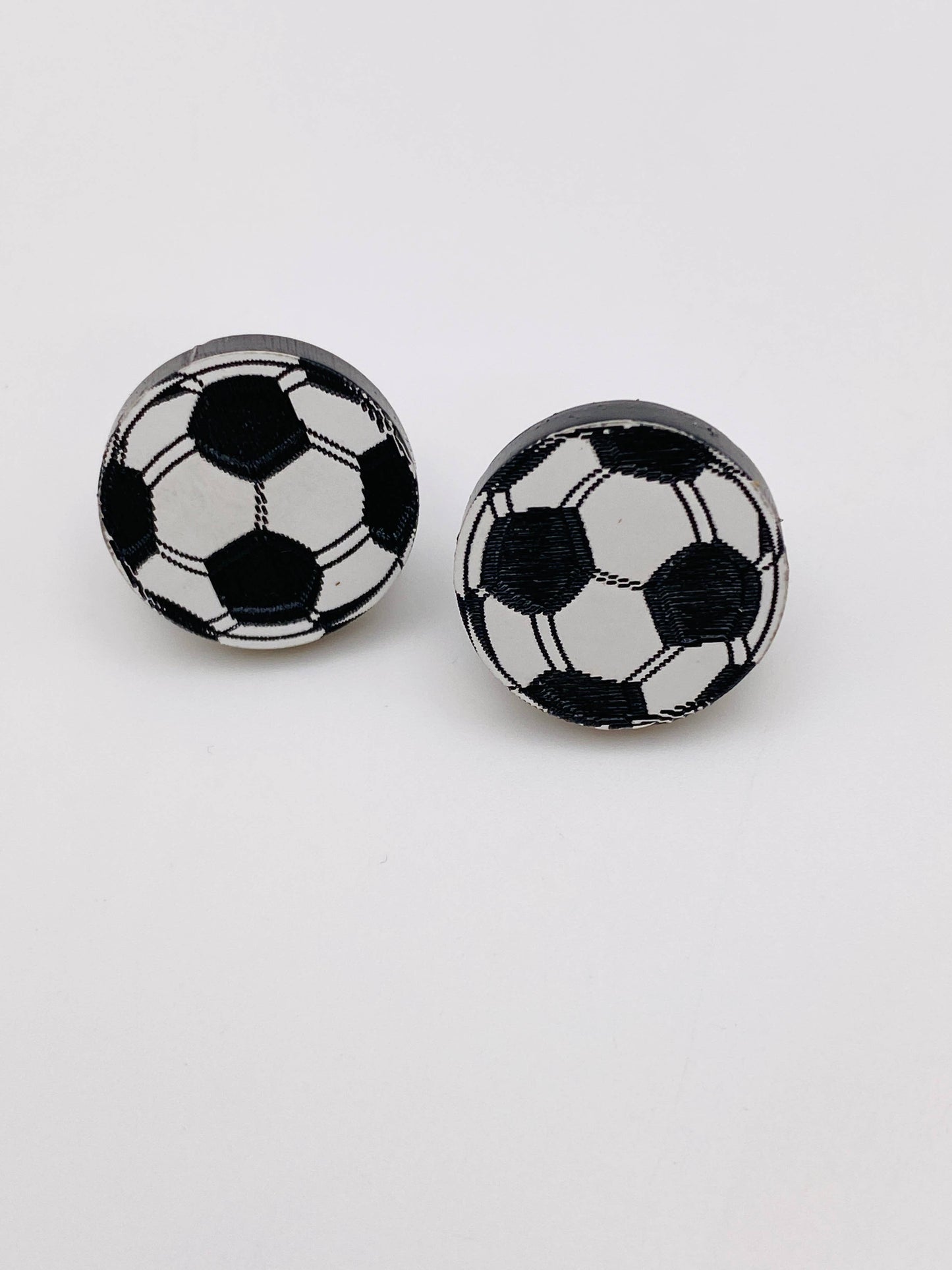 SOCCER BALL STUDS