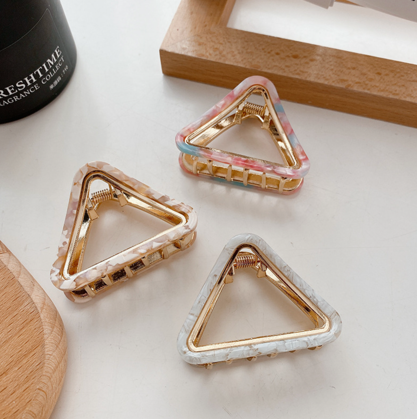 Triangle Gold Adorable Hair Clip (DAYA)