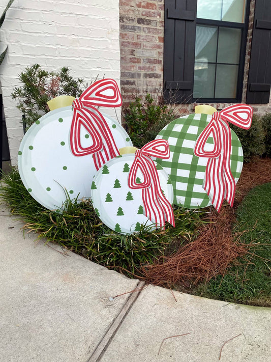 Green and white Ornaments