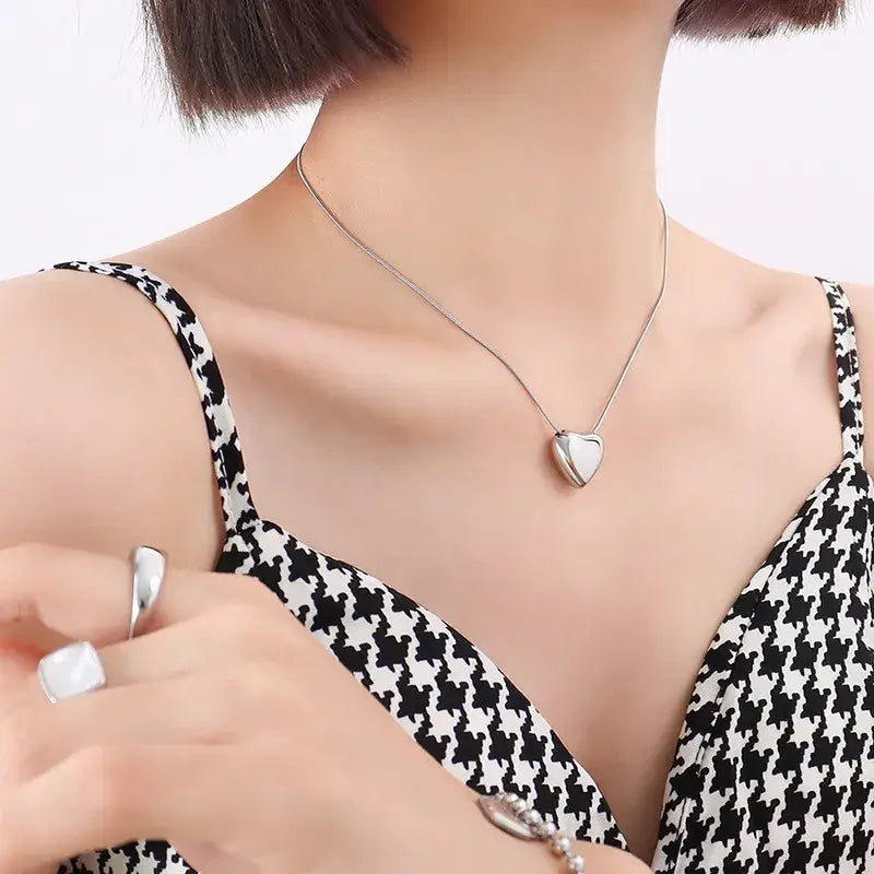 Simple Heart Pendant Necklace 18K Gold Plated 2 Sizes