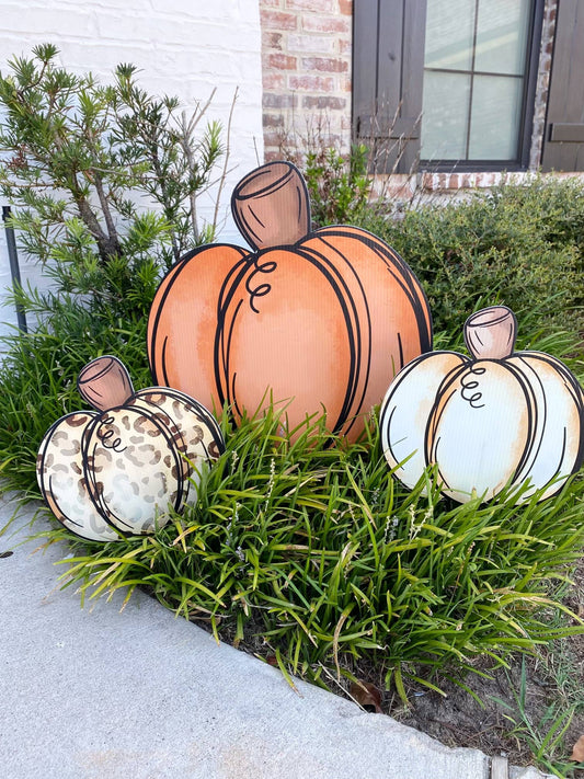 3 Little Pumpkins