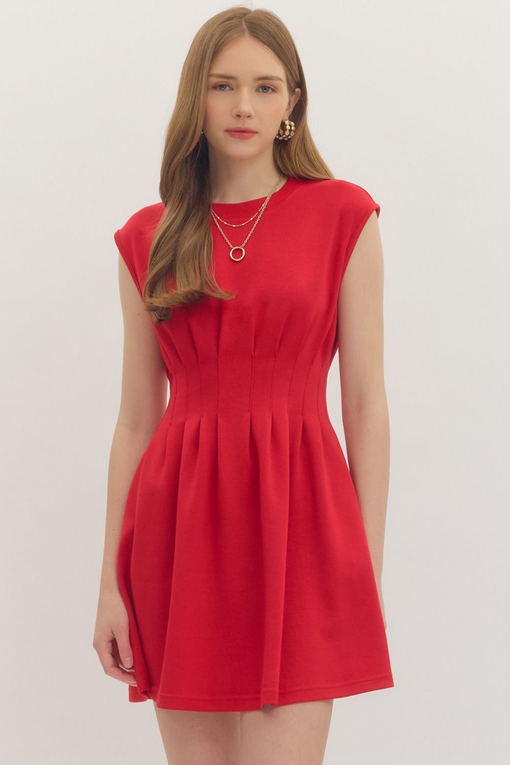 Short fitted travel dress