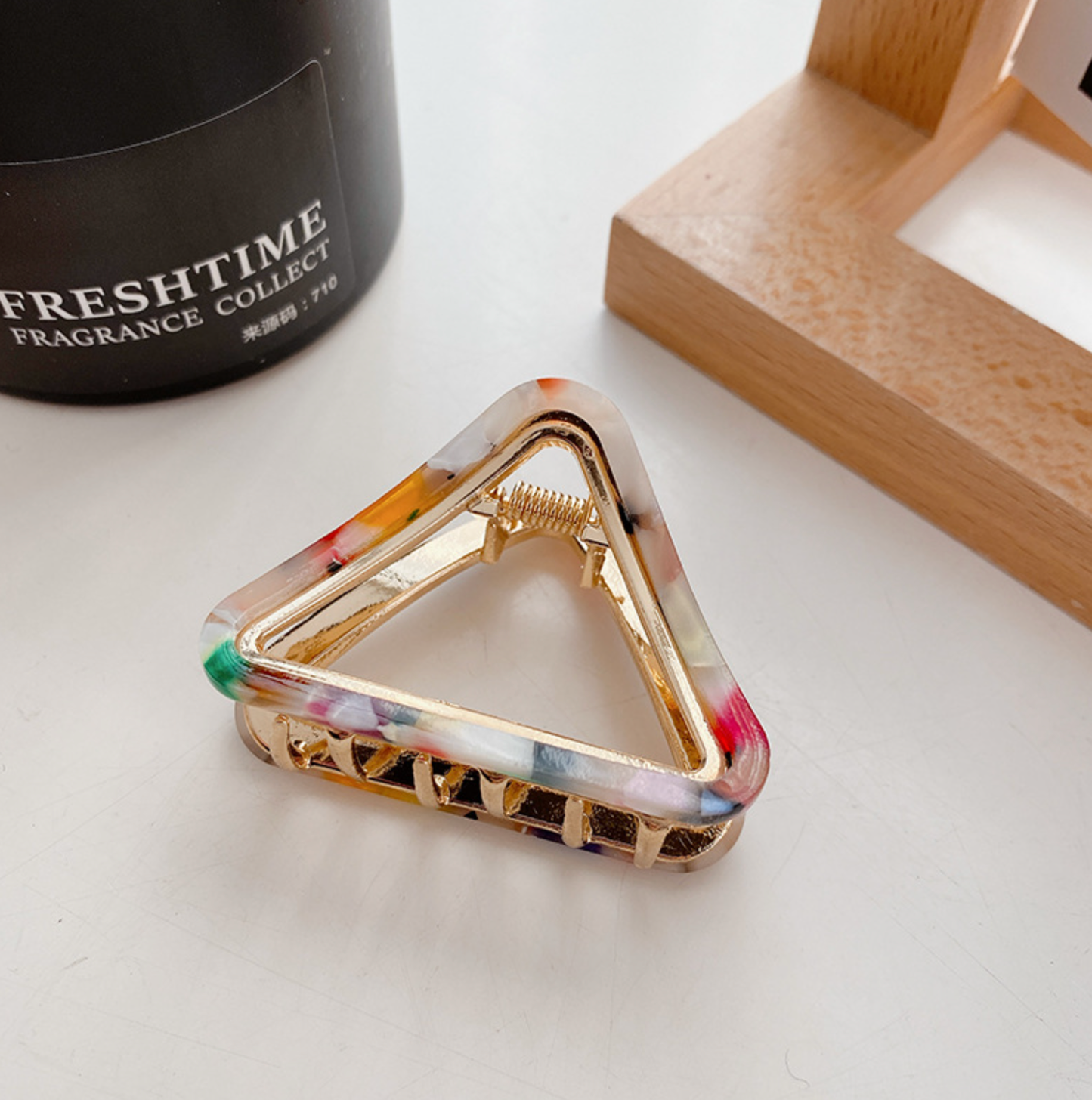Triangle Gold Adorable Hair Clip (DAYA)