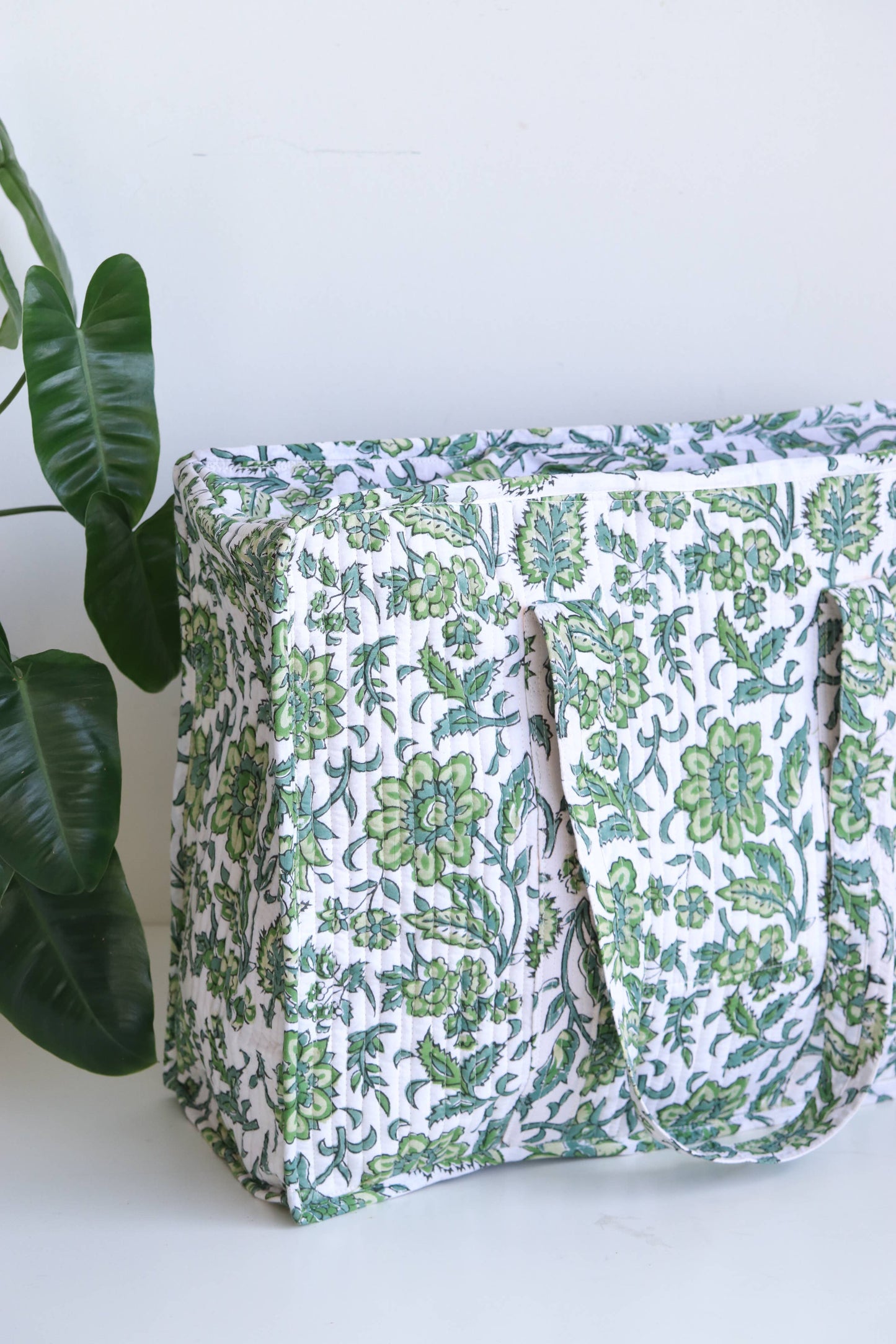 Floral Quilted XL Tote - Green & White Holiday Travel Bag