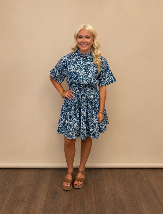 Floral Waves Mini